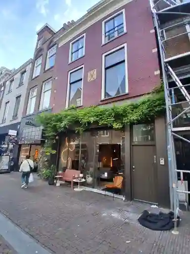 46m2 Appartement à louer pour 1595€/mois à Oude Langendijk, Delft