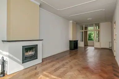185m2 flat to rent for 2850€/month in Rijklof van Goensstraat 58, The Hague