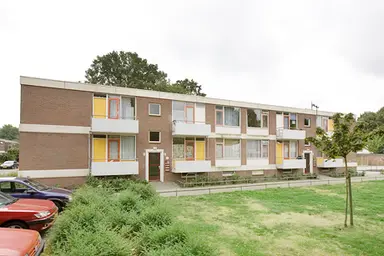 77m2 apartment to rent for 687.01€/month in Spaarnestraat 37, Enschede