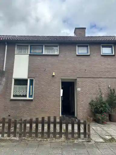 m2 house to rent for 764.14€/month in Boven Devoonstraat 5, Heerlen