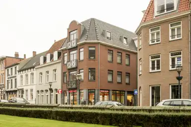 120m2 apartment to rent for 1498€/month in Basiliekstraatje, Hulst