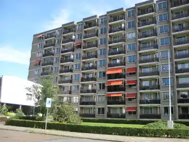 56m2 Appartement te huur voor 678.85€/maand in Espoortstraat 257, Enschede