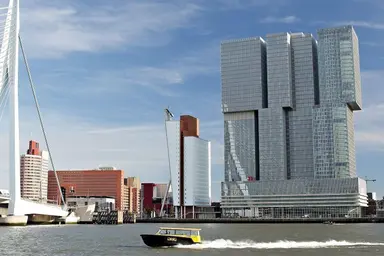 77m2 apartment to rent for 2250€/month in Wilhelminakade, Rotterdam