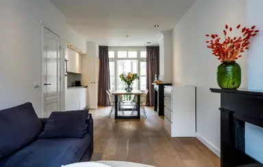 70m2 Appartement à louer pour 2400€/mois à Karel du Jardinstraat, Amsterdam