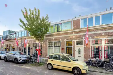 100m2 Casa in affitto per 2300€/mese a Rijndijkstraat, Leiden