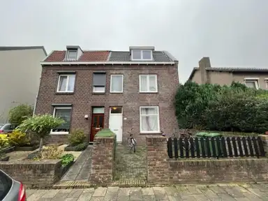 10m2 room to rent for 509€/month in Brusselseweg, Maastricht