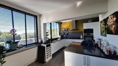 127μ² Διαμέρισμα προς ενοικίαση για 2750€/μήνα σε Essenburg, Dordrecht