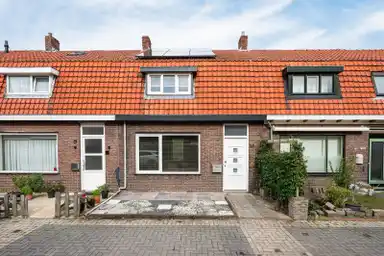 95m2 house to rent for 1250€/month in Dahliastraat, Terneuzen