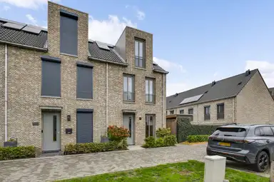 121m2 Haus zur Miete für 1950€/Monat in Penitentenstraat, Weert
