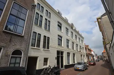 23m2 studio te huur voor 842€/maand in Voorstraat 24-30, Kampen