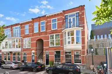 113m2 apartment to rent for 2500€/month in Snelliusstraat 46, The Hague