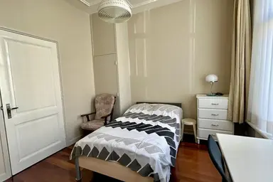 45m2 Appartement te huur voor 1400€/maand in Da Costastraat 42, The Hague