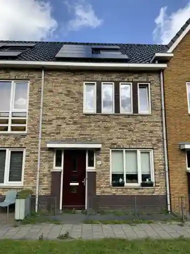 118m2 apartment to rent for 1228€/month in Han Tromplaan, Beverwijk