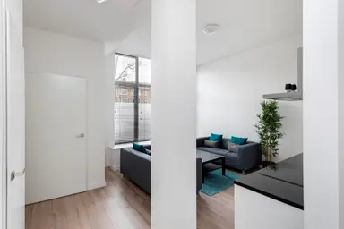 11m2 Kamer te huur voor 601€/maand in Dorpsweg, Rotterdam