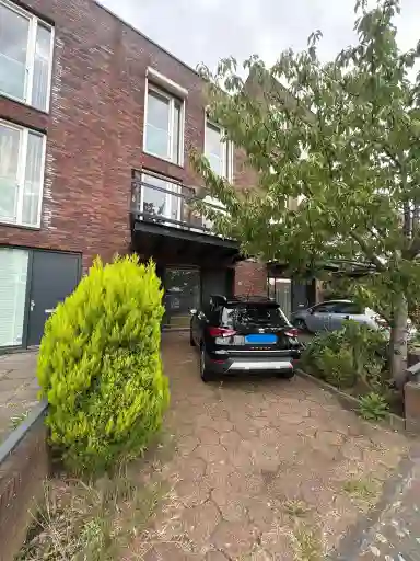 173μ² μονοκατοικία προς ενοικίαση για 2750€/μήνα σε Santiagosingel 40, The Hague