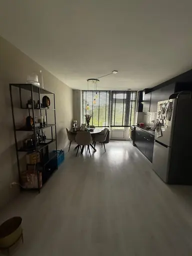 69m2 Appartement te huur voor 650€/maand in Johannes van der Waalsstraat, Amsterdam