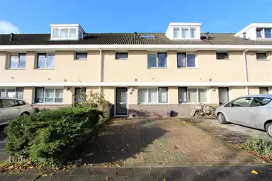 125μ² μονοκατοικία προς ενοικίαση για 2800€/μήνα σε Anne de Vrieslaan 10, Amstelveen
