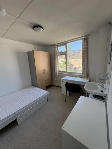 14m2 Zimmer zur Miete für 595€/Monat in Meibeek, Tilburg