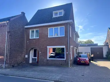 125m2 Wohnung zur Miete für 1295€/Monat in Burgemeester Janssenstraat 49, Neerbeek
