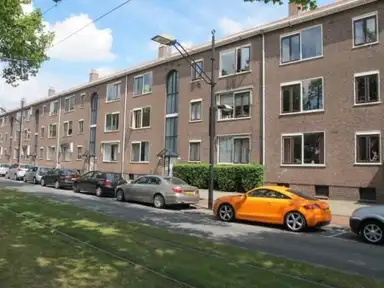 64m2 flat to rent for 840€/month in Groene Hilledijk 40, Rotterdam