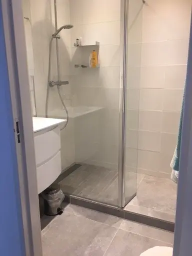 85μ² Διαμέρισμα προς ενοικίαση για 1300€/μήνα σε Julius Röntgenstraat, The Hague