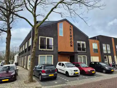 25m2 room to rent for 760€/month in Anemoonstraat, Koog aan de Zaan