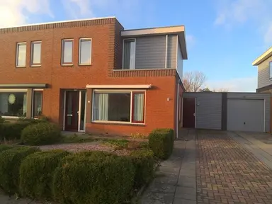 m2 maison à louer pour 764.14€/mois à P.B. Winsemiusstrjitte 21, Minnertsga