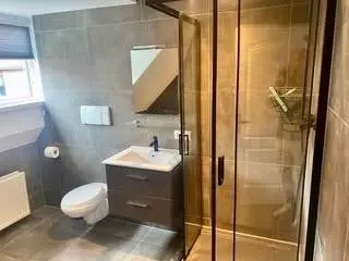 104m2 house to rent for 2350€/month in Pelikaanstraat, Hilversum