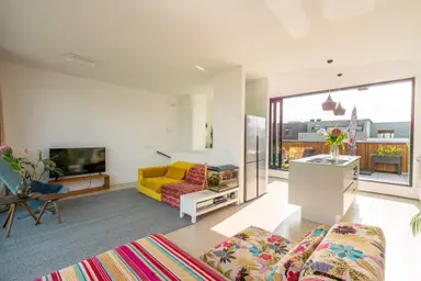 117m2 apartment to rent for 2950€/month in Gamerenstraat 20, Amsterdam