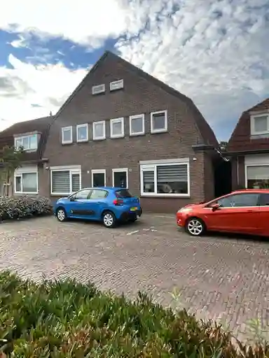 111m2 house to rent for 713.01€/month in Leemkuilstraat 18, Enschede