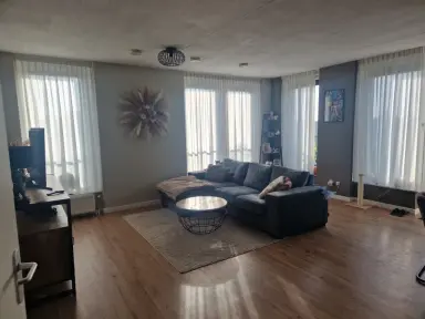 90m2 Appartement te huur voor 730€/maand in Dellaertlaan, Beverwijk