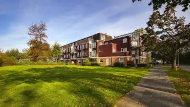 57m2 Appartement te huur voor 932.93€/maand in Cort van der Lindenstraat 69, Delft
