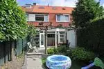 132m2 maison à louer pour 3000€/mois à Constantiastraat 27, Hilversum