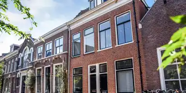 82m2 huis te huur voor 2550€/maand in Lange Lakenstraat 2, Haarlem