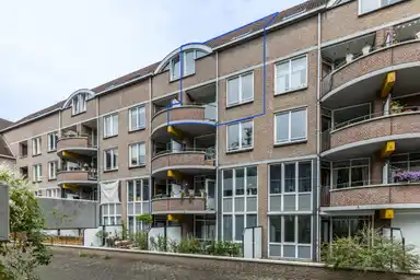 78m2 apartment to rent for 1207€/month in Sint Teunisstraat, Maastricht
