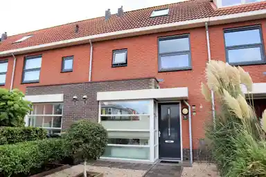 97m2 Haus zur Miete für 1500€/Monat in Mosterdpot 10, Tuitjenhorn