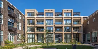 77m2 flat to rent for 2115€/month in Verspronckweg 150A-34, Haarlem