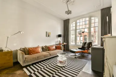 215m2 house to rent for 4750€/month in Hogeweg, Amsterdam