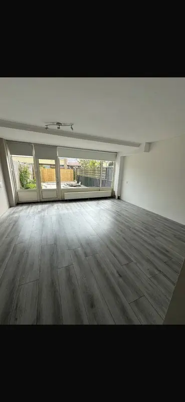 80m2 apartment to rent for 940€/month in Den Tollstraat, Koudekerk aan den Rijn
