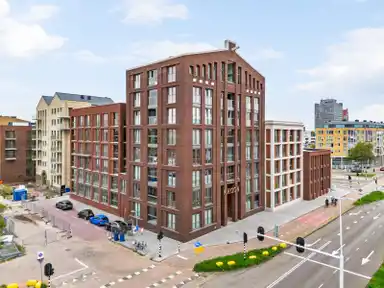 71m2 apartment to rent for 2250€/month in Provincialeweg 310, Zaandam
