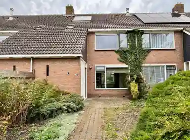 105m2 house to rent for 1495€/month in Aardebaan 39, Opmeer
