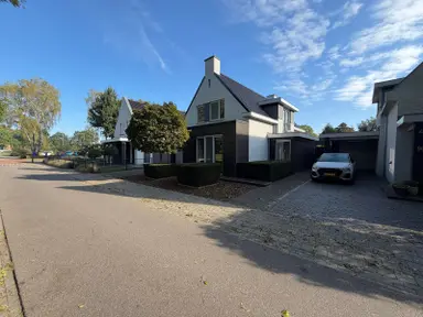 234m2 house to rent for 3500€/month in Berkt, Veldhoven