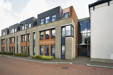 m2 flat to rent for 882.82€/month in Raadhuisplein 21, Hoeven