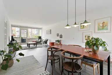 80m2 apartment to rent for 1132€/month in Oranjeplein 84B, Maastricht