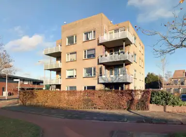 73m2 Appartement à louer pour 879.86€/mois à Egelantierstraat 42, Leeuwarden
