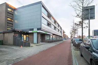 86m2 Appartement à louer pour 1349€/mois à Heliconweg, Leeuwarden