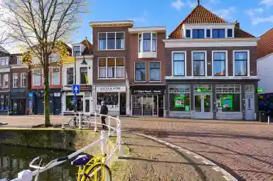 52m2 apartment to rent for 771€/month in Brabantse Turfmarkt 47, Delft