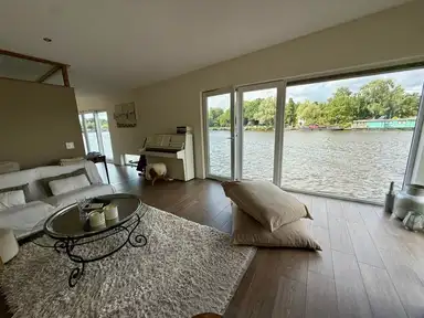 160m2 house to rent for 3999€/month in Jan Vroegopsingel, Amsterdam