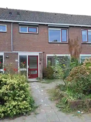 127.03m2 house to rent for 725€/month in Weerenstraat 46, Edam