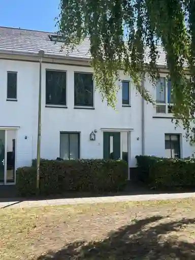 126m2 house to rent for 2900€/month in Geuzenhof 5, Bussum